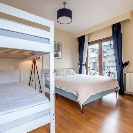 Stunning Duplex With Sea View Apartment *
