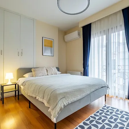 Stunning Duplex With Sea View Apartment *