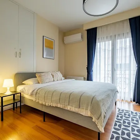 Stunning Duplex With Sea View Apartment Istanbul