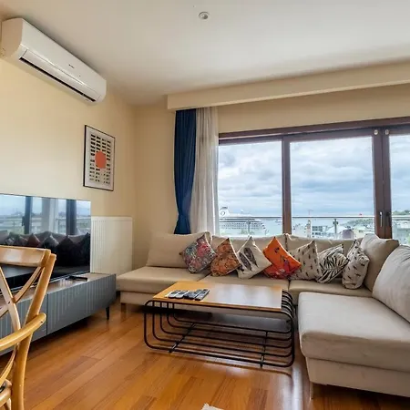 Apartment Stunning Duplex With Sea View