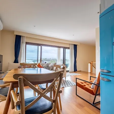 Stunning Duplex With Sea View Istanbul
